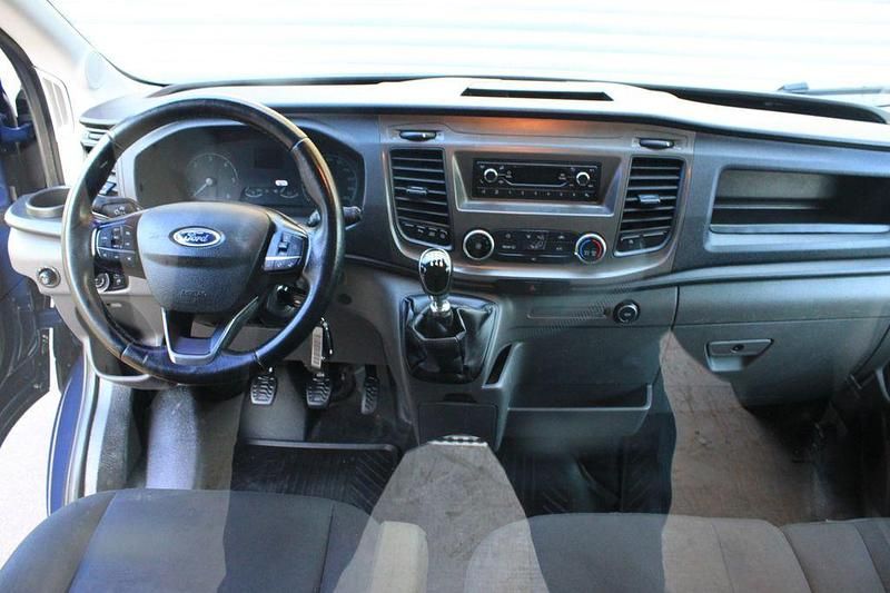 Gebraucht Ford Transit Trend 105 PS (77 kW) 2019 Blau Van / Kleinbus