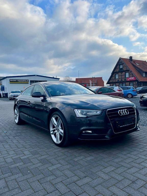 Grau Gebraucht 2013 Audi A5 Sportback Business Limousine | 14.000 € (Fairer Preis) - Bild 1/4