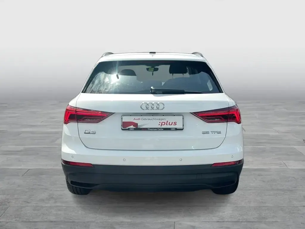 Gebraucht Audi Q3 Comfort 150 PS (110 kW) 2023 Ibisweiß SUV