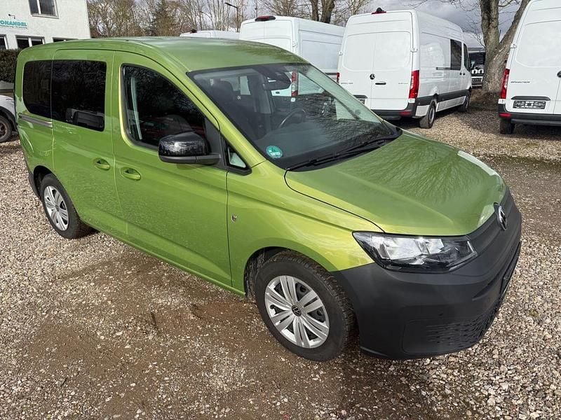 Gebraucht VW Caddy 122 PS (89 kW) 2021 Grün Van / Kleinbus