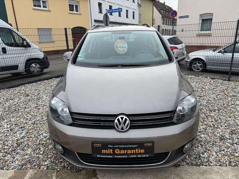 Gebraucht VW Golf VII Life 86 PS (63 kW) 2013 Braun Limousine