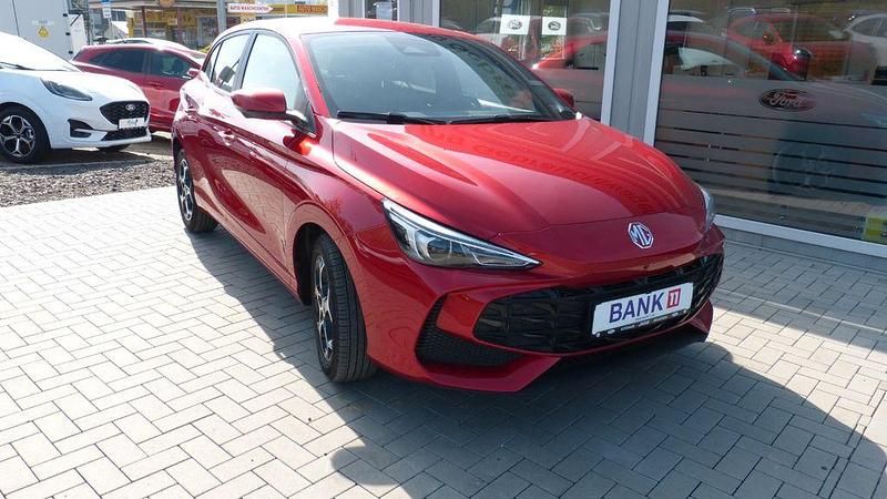 Gebraucht MG MG3 Luxury 102 PS (75 kW) 2024 Rot Kleinwagen