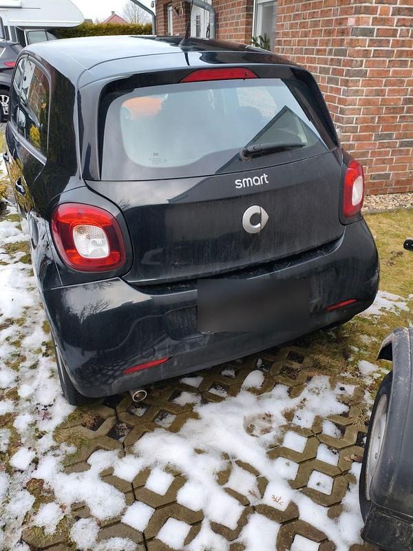 Gebraucht Smart ForFour Passion 71 PS (52 kW) 2015 Schwarz Kleinwagen