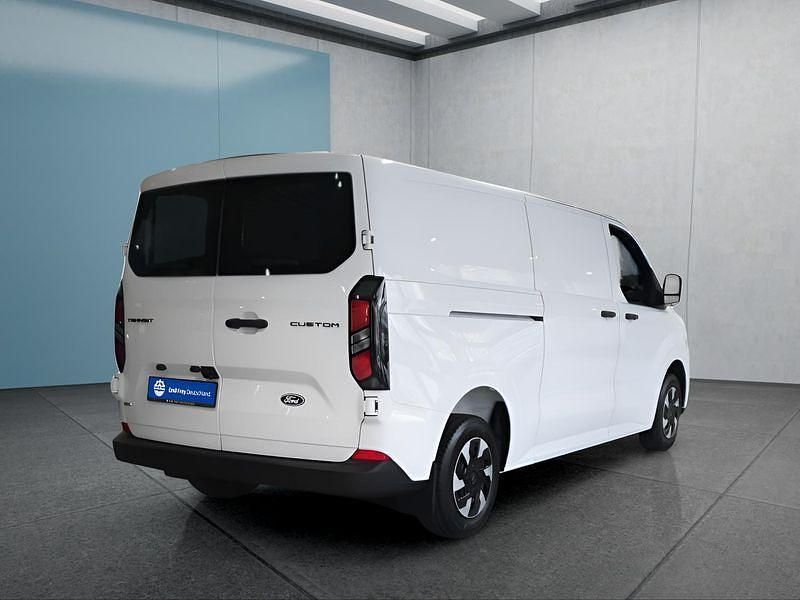 Second-hand Ford Transit Custom 232 CP (170 kW) 2025 Alb Berlinǎ