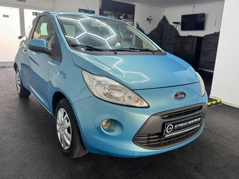 Gebraucht Ford Ka Titanium 69 PS (50 kW) 2011 Blau Kleinwagen