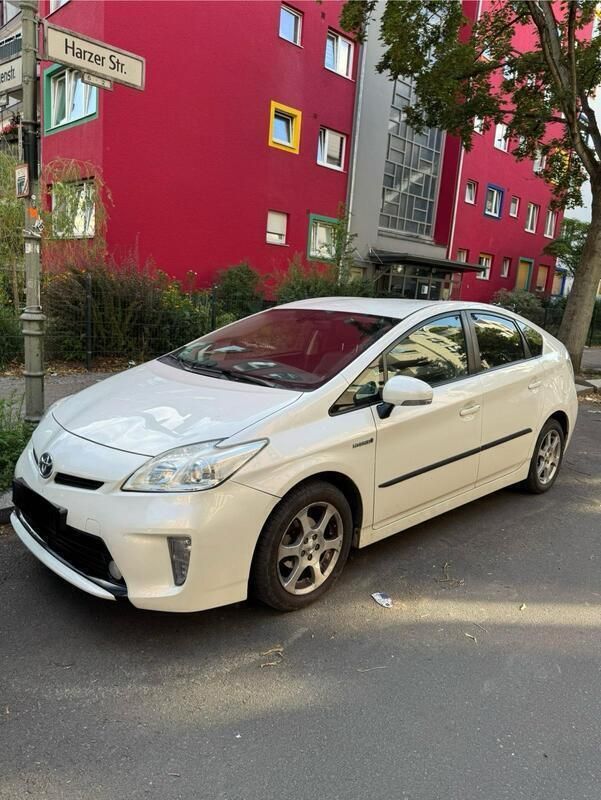 Weiß Gebraucht 2013 Toyota Prius Kleinwagen | 12.000 € (Teuer) - Bild 1/4