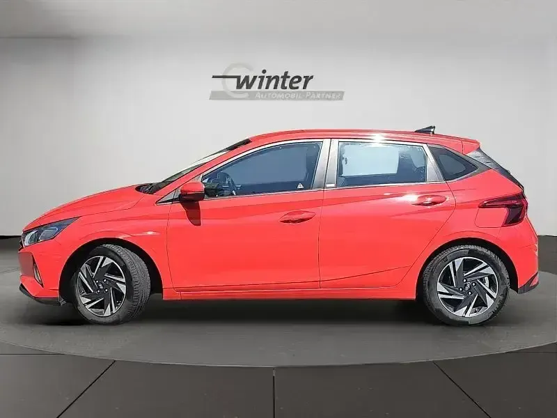 Gebraucht Hyundai i20 Intro Edition 101 PS (74 kW) 2021 Rot Kleinwagen