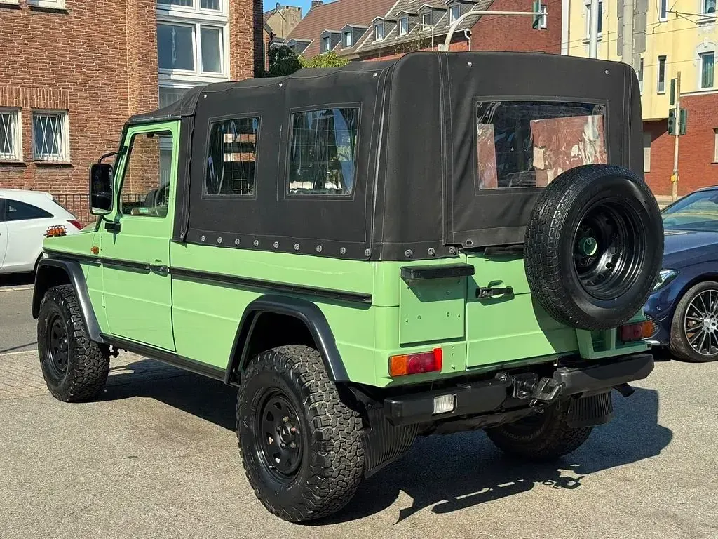 Gebraucht Mercedes G230 125 PS (91 kW) 1991 Grün SUV