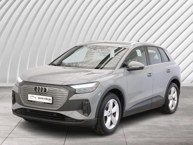 Gebraucht Audi Q4 e-tron 150 kW (204 PS) 2023 Kieselgrau SUV