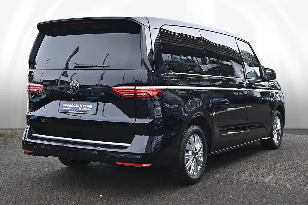 Neu VW Multivan Style 150 PS (110 kW) 2026 Schwarz Van / Kleinbus