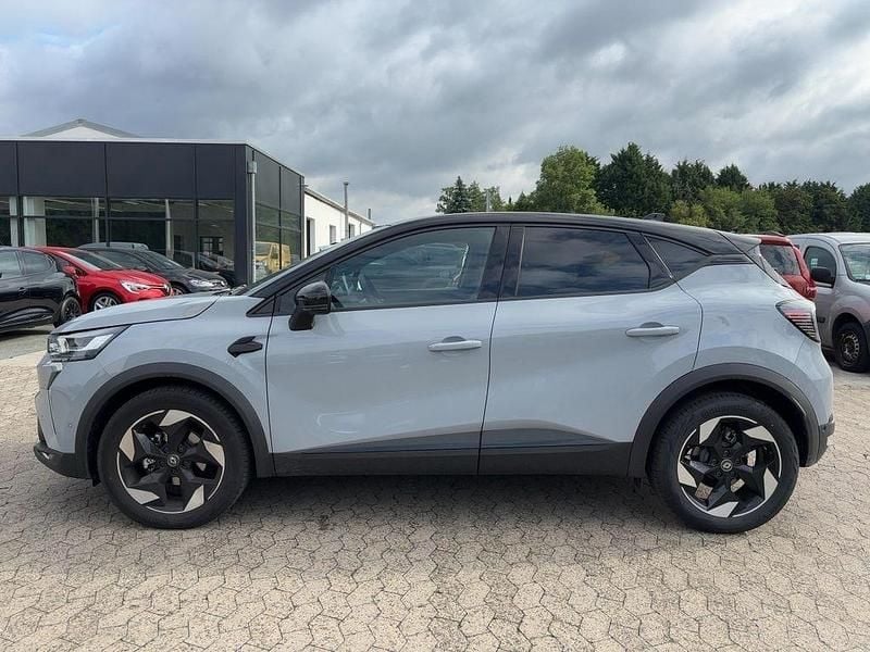 Gebraucht Renault Captur Techno 140 PS (102 kW) 2025 Rafalgrau metallic, black pearlschwarz metallic (grau) SUV
