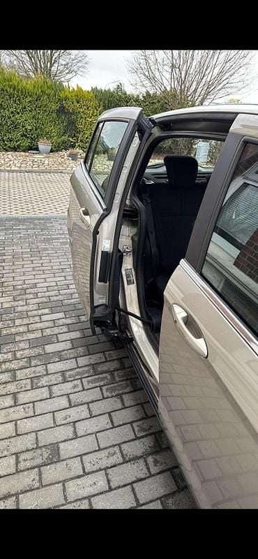 Gebraucht Ford B-MAX Titanium 105 PS (77 kW) 2016 Grau Van / Kleinbus