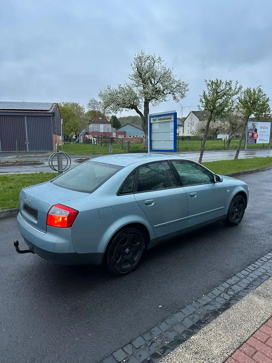 Gebraucht Audi A4 101 PS (74 kW) 2003 Andere farben Limousine