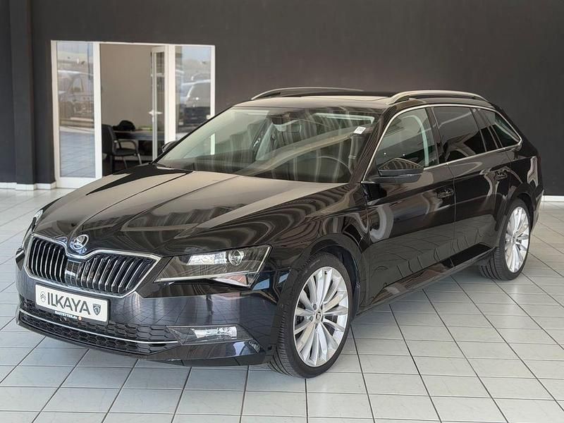 Gebraucht Skoda Superb Style 220 PS (161 kW) 2015 Schwarz Kombi
