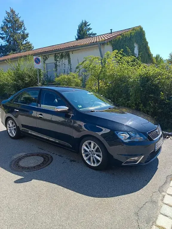 Gebraucht Seat Toledo Reference 110 PS (80 kW) 2018 Schwarz Kleinwagen