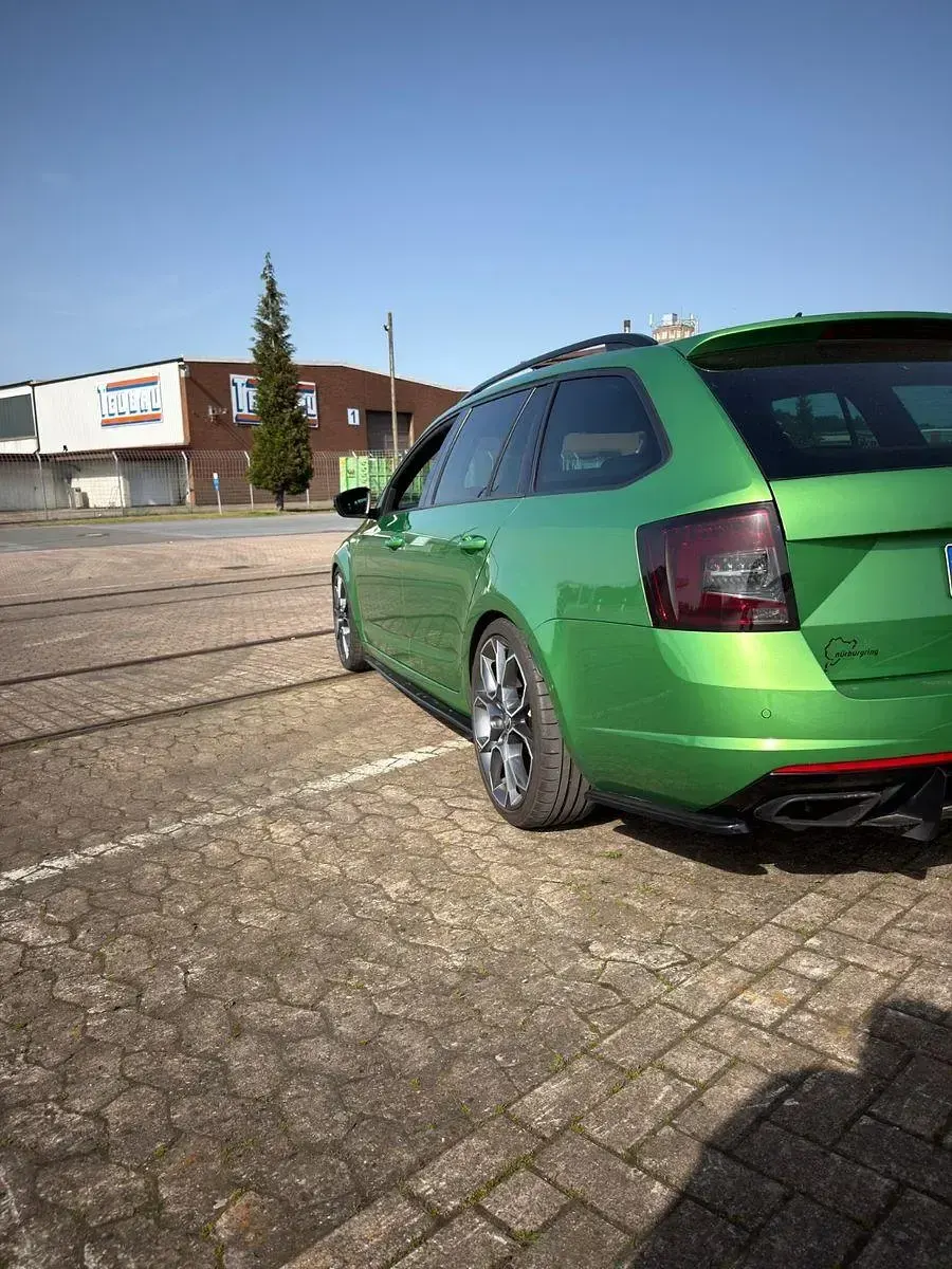 Gebraucht Skoda Octavia RS 299 PS (219 kW) 2018 Grün Kombi