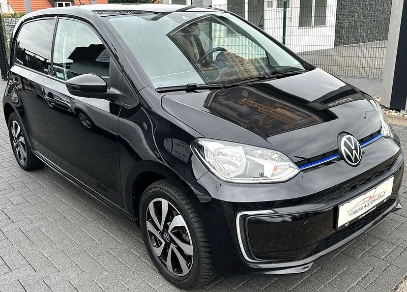 Schwarz Gebraucht 2021 VW e-up! Active Kleinwagen | 12.999 € (Fairer Preis) - Bild 1/4