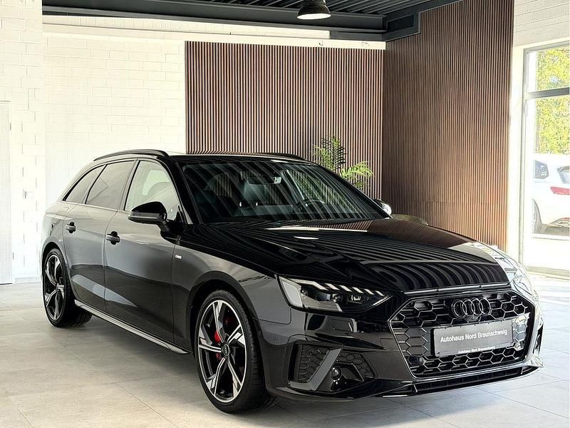 Gebraucht Audi A4 Competition 204 PS (150 kW) 2023 Mythosschwarz metallic Kombi