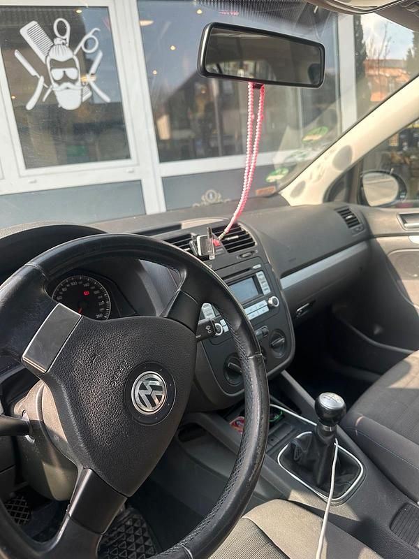 Gebraucht VW Golf V 102 PS (75 kW) 2007 Schwarz Limousine