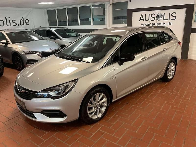 Gebraucht Opel Astra Elegance 122 PS (89 kW) 2022 Silber Kombi