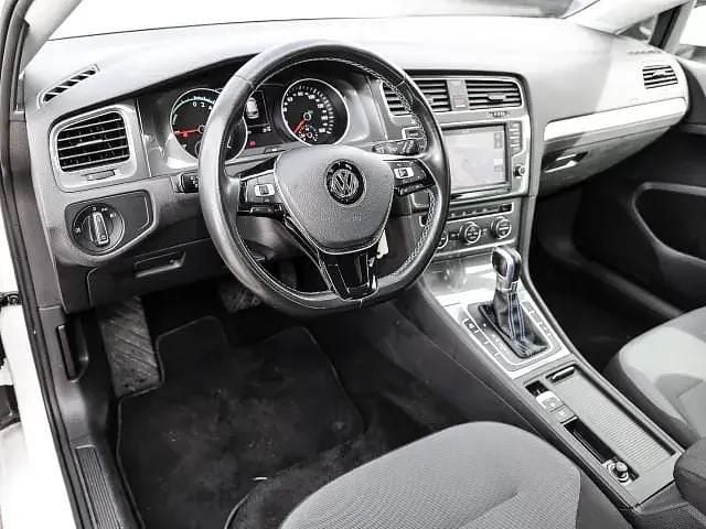 Second-hand VW e-Golf 85 kW (116 CP) 2016 Alb Hatchback