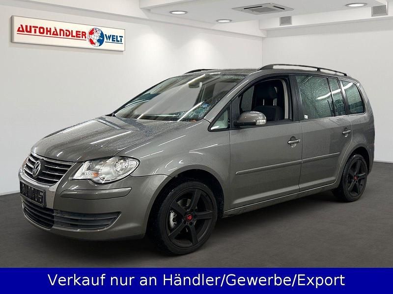 Grau Gebraucht 2009 VW Touran Van / Kleinbus | 1.999 € (Superpreis) - Bild 1/3
