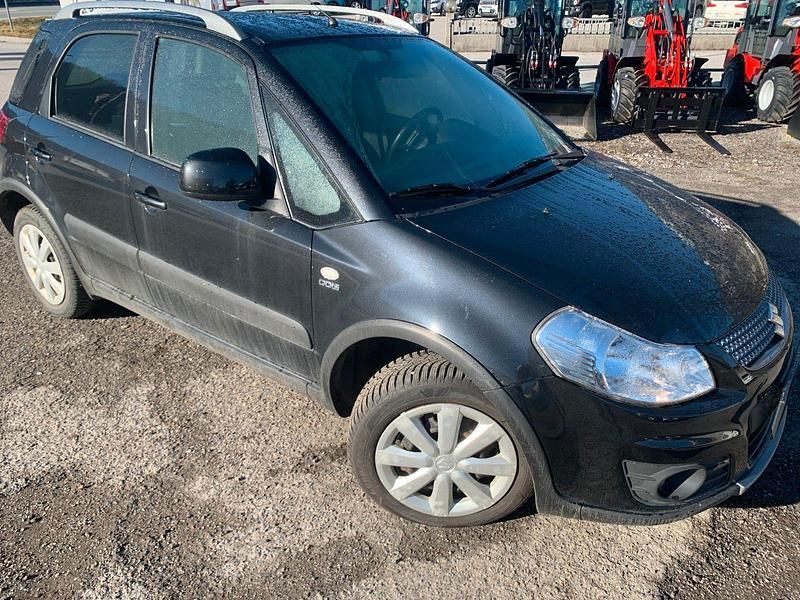 Gebraucht Suzuki SX4 GL 135 PS (99 kW) 2010 Schwarz Kleinwagen