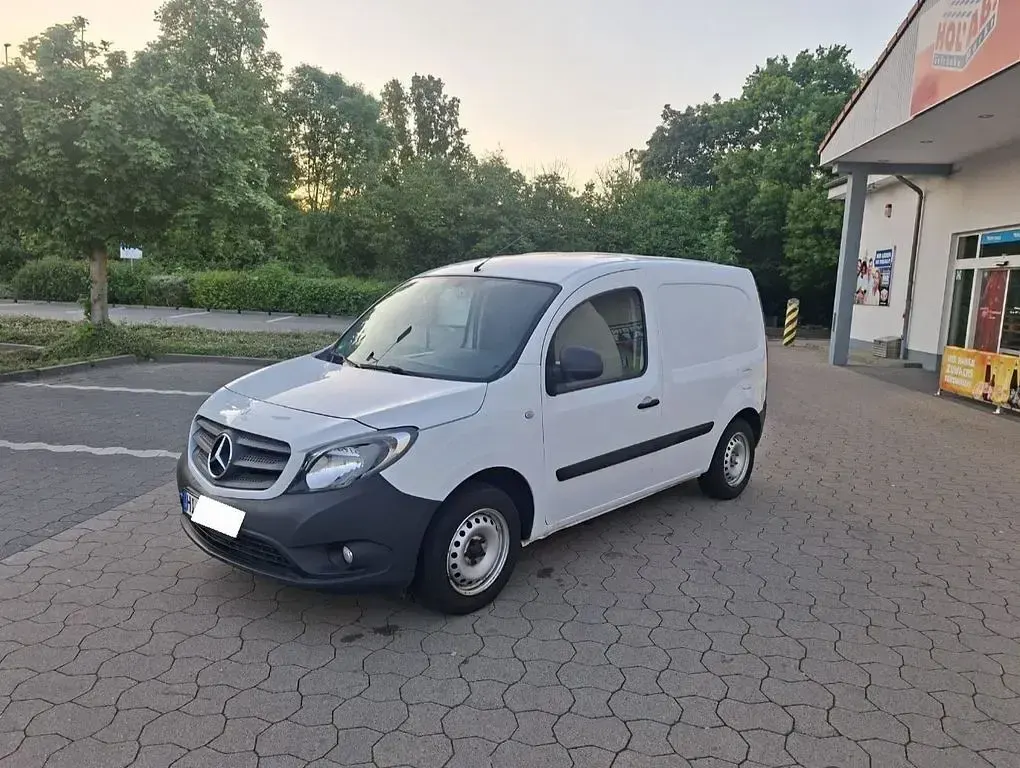 Gebraucht Mercedes Citan 108 75 PS (55 kW) 2018 Weiß Van / Kleinbus