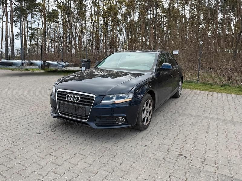 Gebraucht Audi A4 160 PS (117 kW) 2008 Blau Limousine
