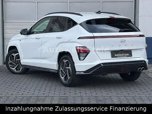 Gebraucht Hyundai Kona N Line 199 PS (146 kW) 2023 Weiß SUV