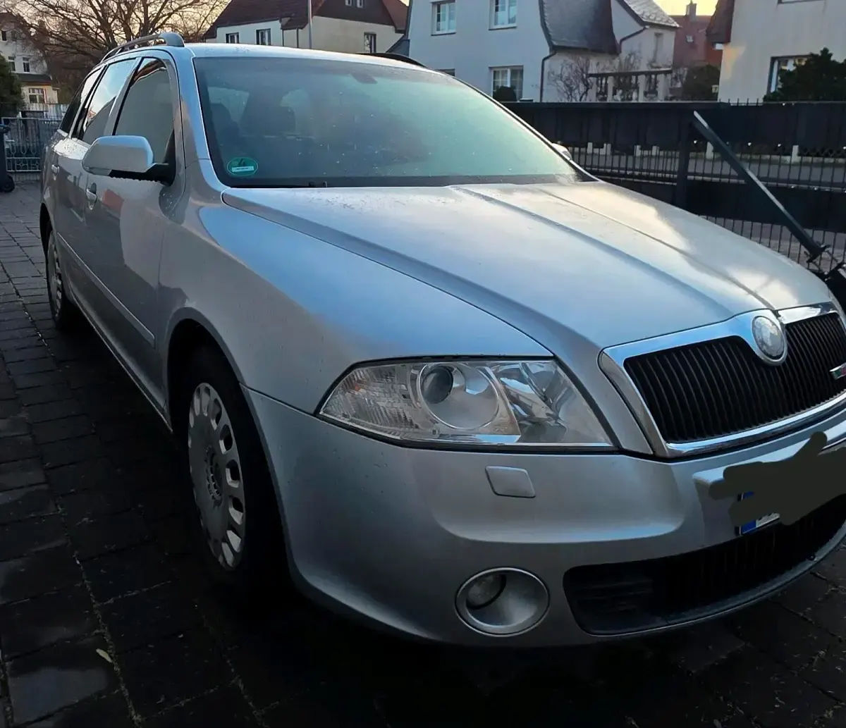 Gebraucht Skoda Octavia RS 200 PS (147 kW) 2008 Silber Kombi
