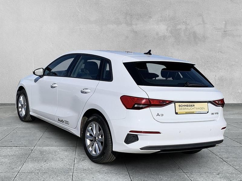Gebraucht Audi A3 Basis 150 PS (110 kW) 2022 Weiß Limousine