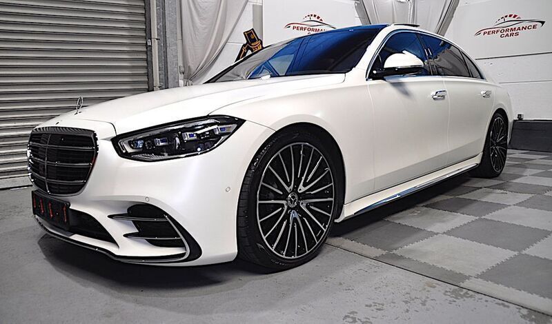 Weiß Gebraucht 2022 Mercedes S580 AMG Limousine | 129.999 € - Bild 1/4