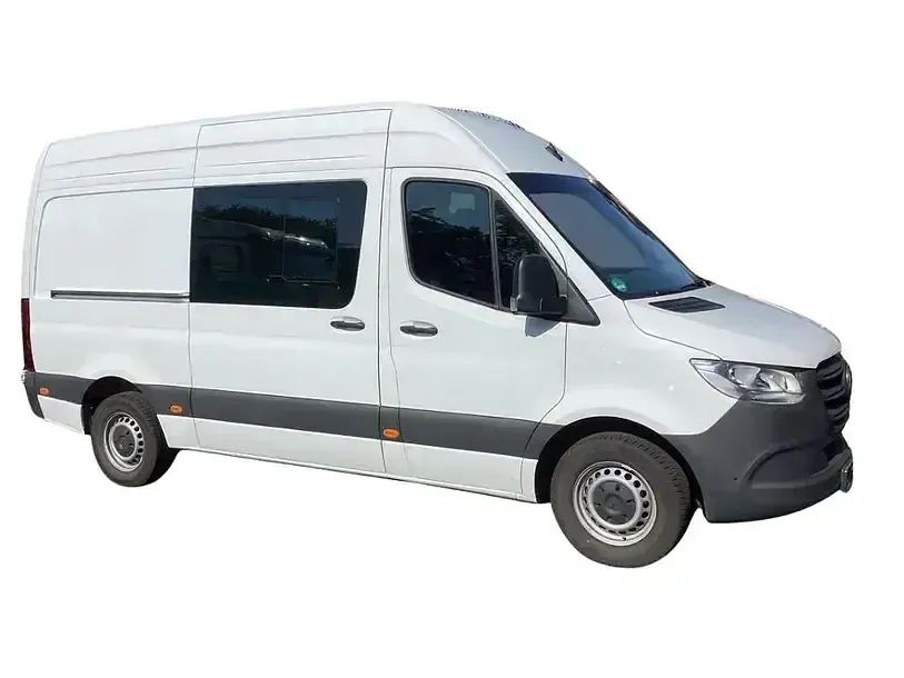 Gebraucht Mercedes Sprinter 170 PS (125 kW) 2024 Arktikweiß Van