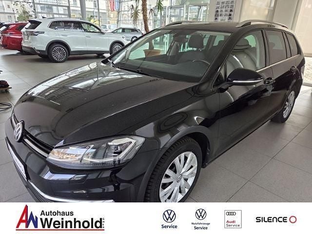 Gebraucht VW Golf VII Highline 150 PS (110 kW) 2020 Schwarz Kombi