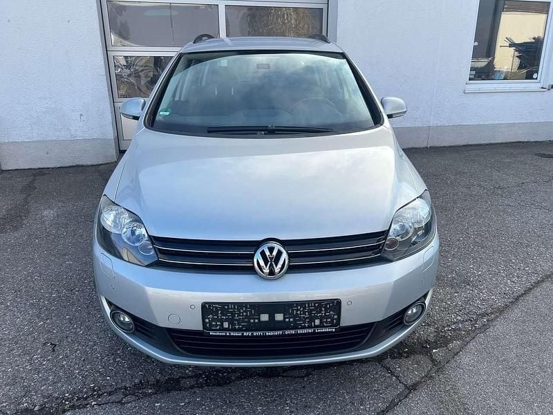 Silver leaf metallic Gebraucht 2009 VW Golf VI Comfortline Kleinwagen | 4.300 € (Guter Preis) - Bild 1/4