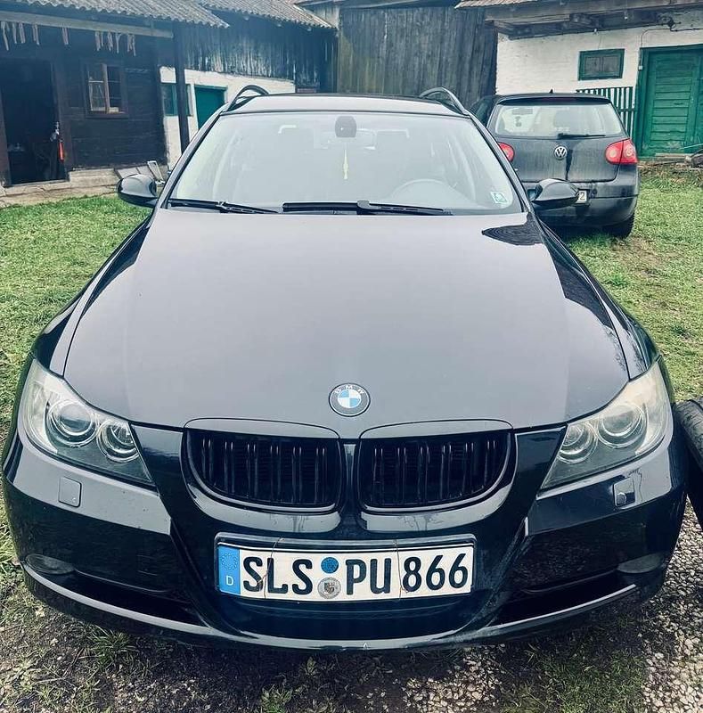 Gebraucht BMW 320 150 PS (110 kW) 2007 Schwarz Limousine