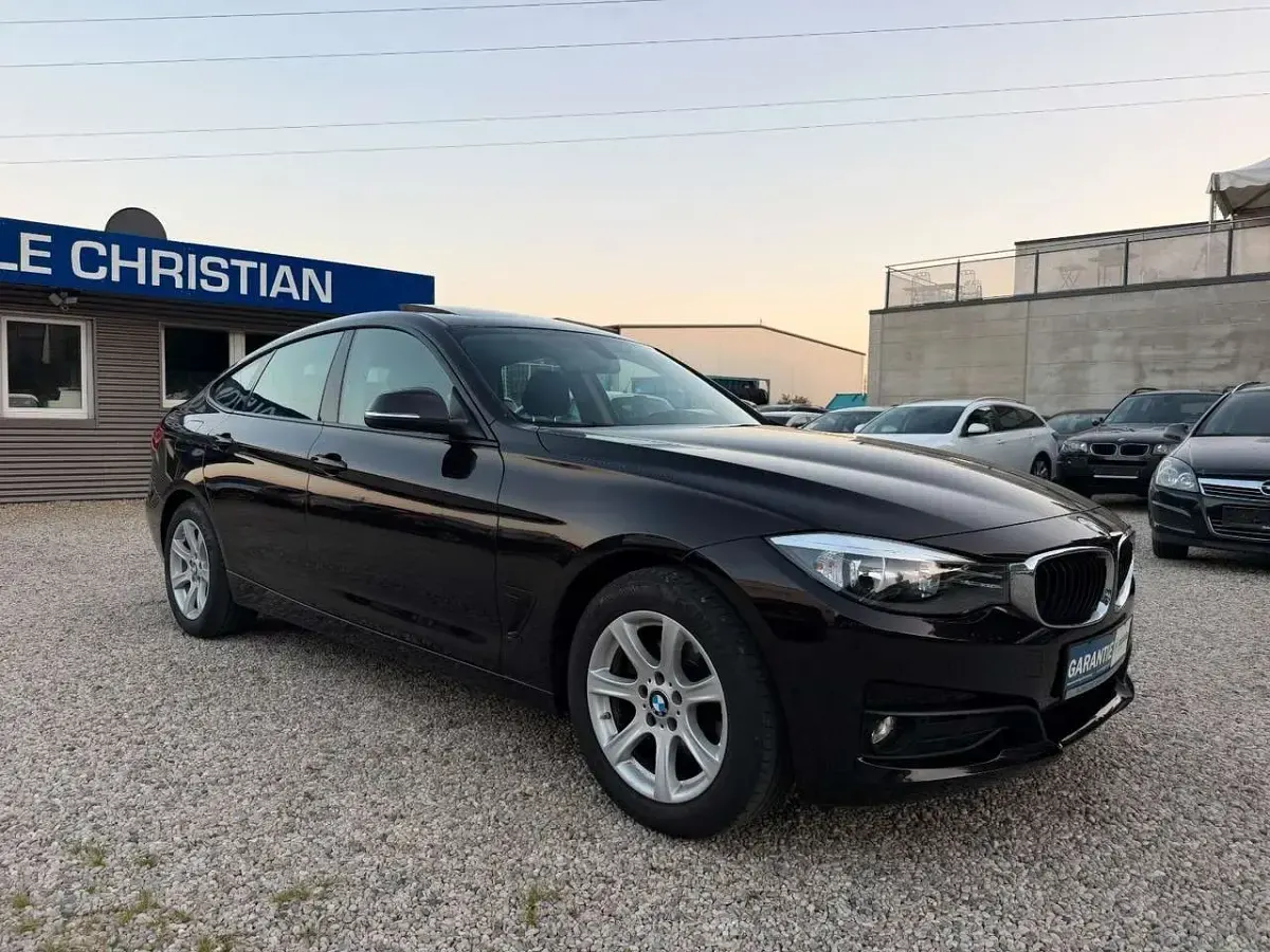 Gebraucht BMW 320 190 PS (139 kW) 2015 Sparkling brown metallic Limousine