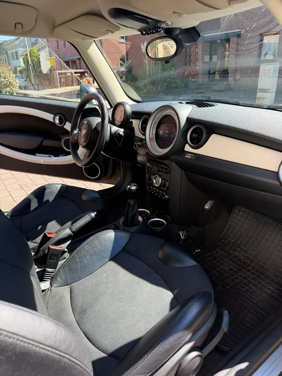 Gebraucht Mini One D 90 PS (66 kW) 2013 Silber Kleinwagen