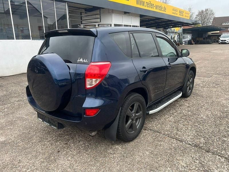 Gebraucht Toyota RAV4 136 PS (100 kW) 2006 Blau SUV