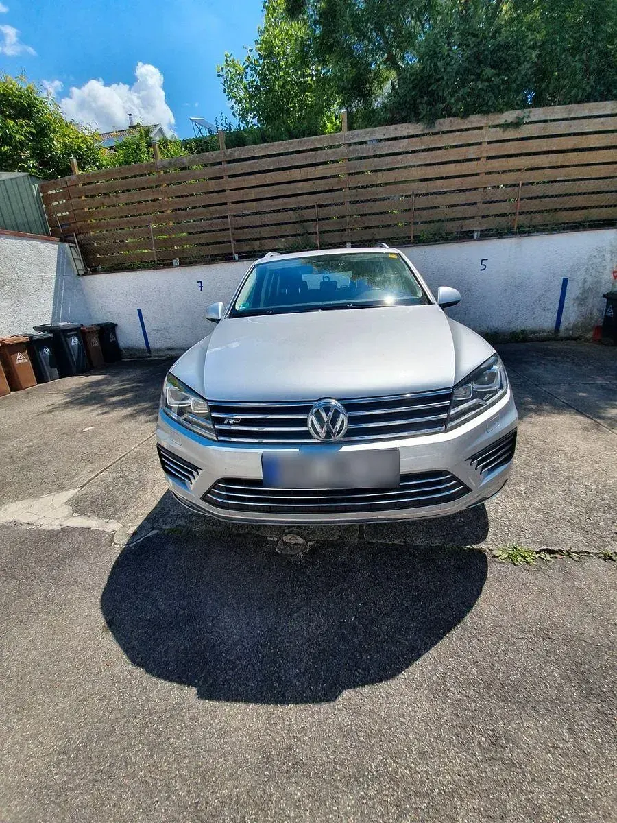 Gebraucht VW Touareg Exclusive 262 PS (192 kW) 2015 Silber SUV