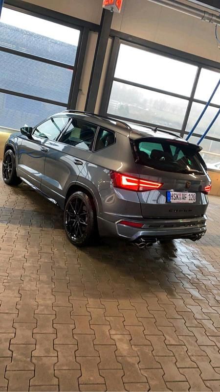 Gebraucht Seat Ateca CUPRA 300 PS (220 kW) 2019 Grau SUV
