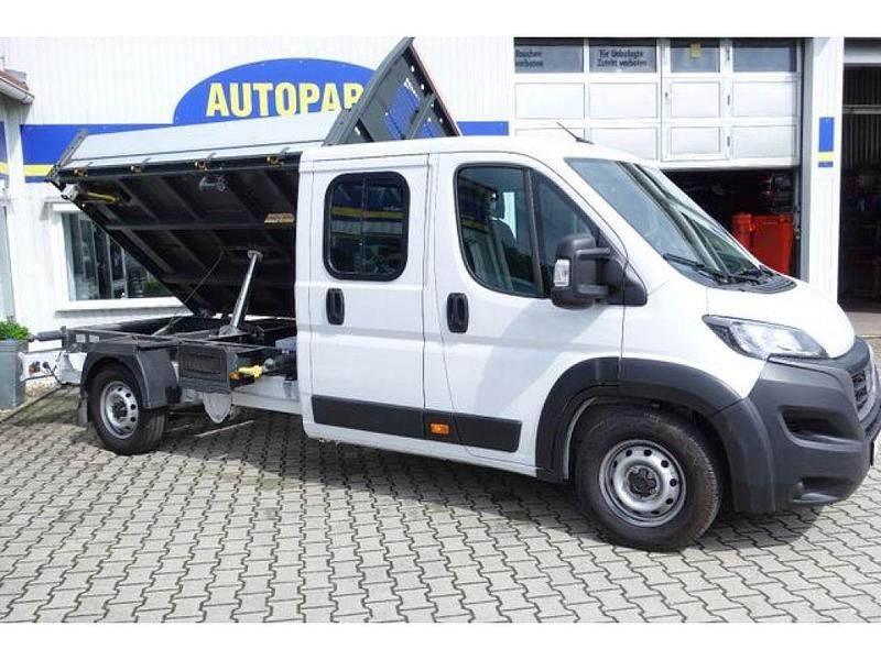 Bianco Gebraucht 2023 Fiat Ducato Van | 37.500 € - Bild 1/4