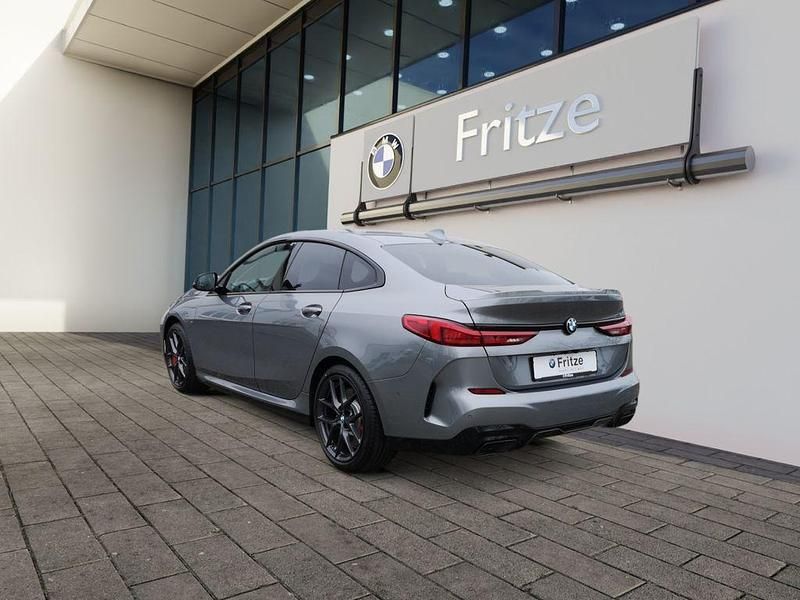 Gebraucht BMW M235 Performance 306 PS (225 kW) 2024 Grau (skyscraper grau metallic) Coupé