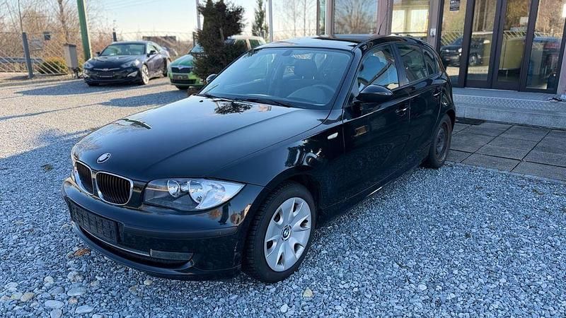 Gebraucht BMW 116 Lifestyle 122 PS (89 kW) 2009 Schwarz Kleinwagen