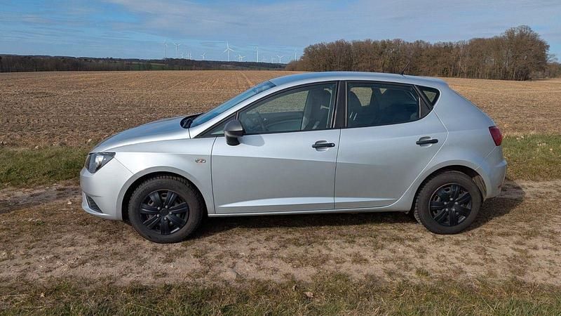 Gebraucht Seat Ibiza Reference 86 PS (63 kW) 2014 Silber Kleinwagen