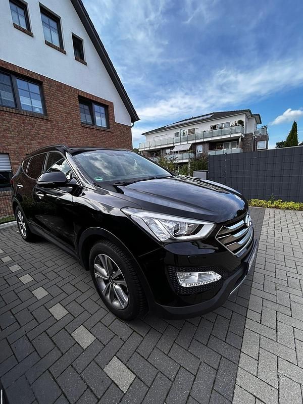 Schwarz Gebraucht 2015 Hyundai Santa Fe SUV | 17.100 € (Guter Preis) - Bild 1/4