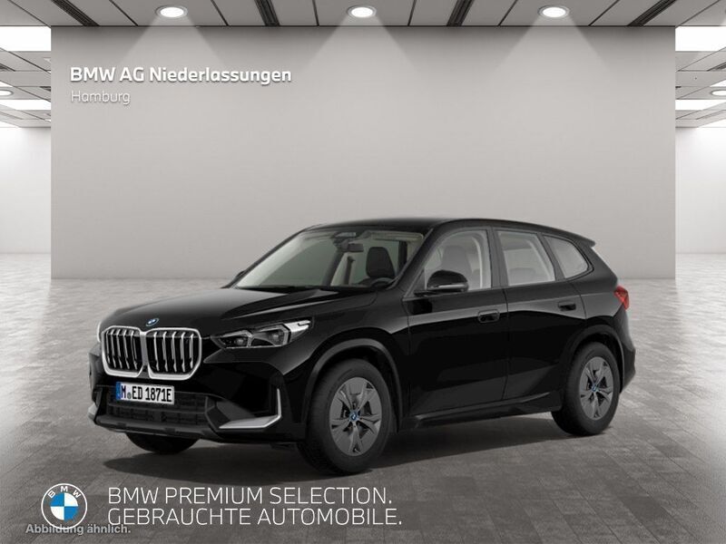 Schwarz Gebraucht 2023 BMW iX1 Performance SUV | 37.906 € (Teuer) - Bild 1/3