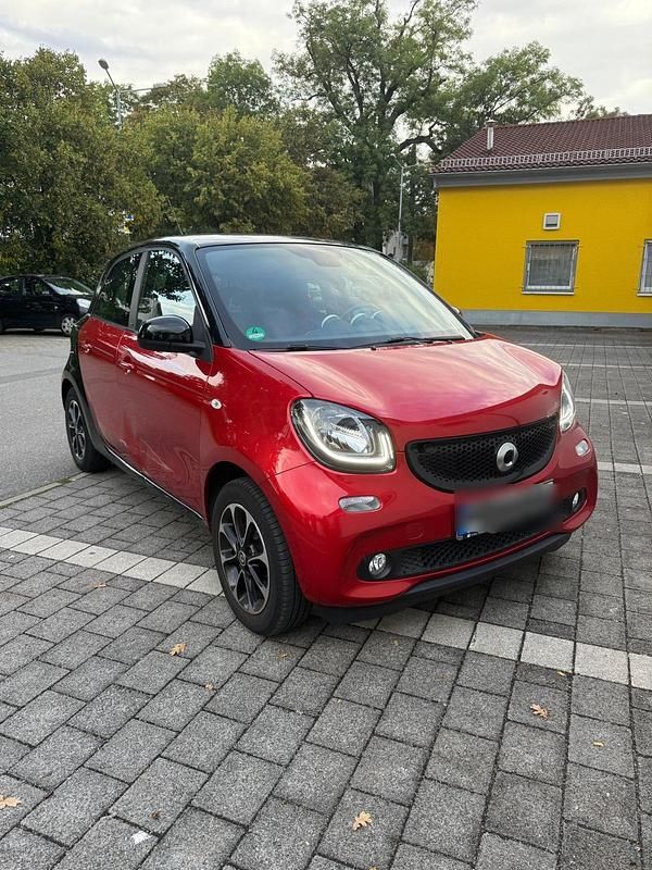 Andere farben Gebraucht 2015 Smart ForFour Passion Kleinwagen | 4.600 € (Superpreis) - Bild 1/4