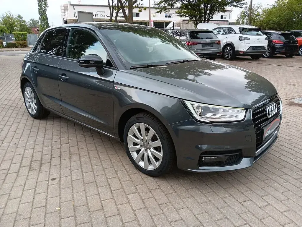 Gebraucht Audi A1 Sportback S-Line 95 PS (69 kW) 2018 Grau Kleinwagen